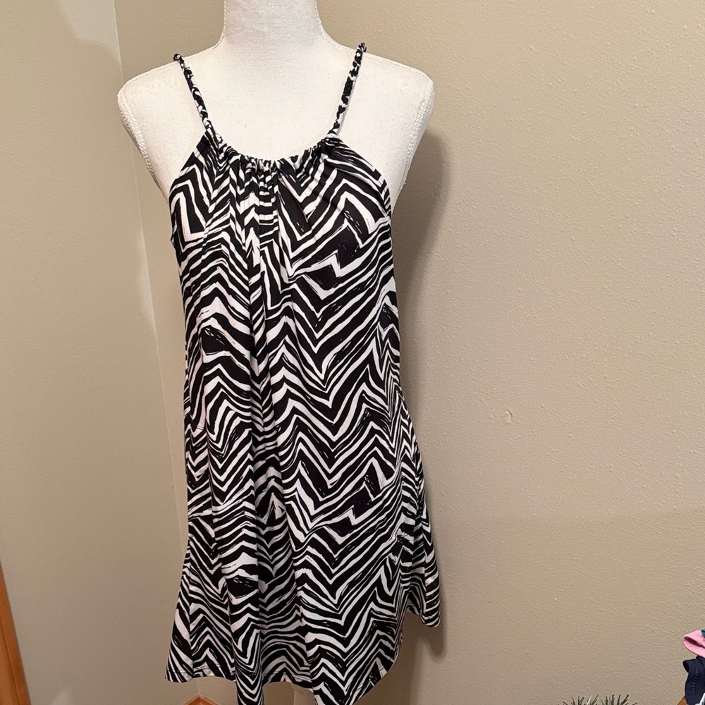 Women’s Portocruz Black & White Swimsuit Cover-up Dress - Medium
